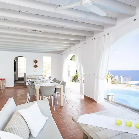 Villa Ram De Mar