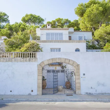 Ram De Mar Villa *